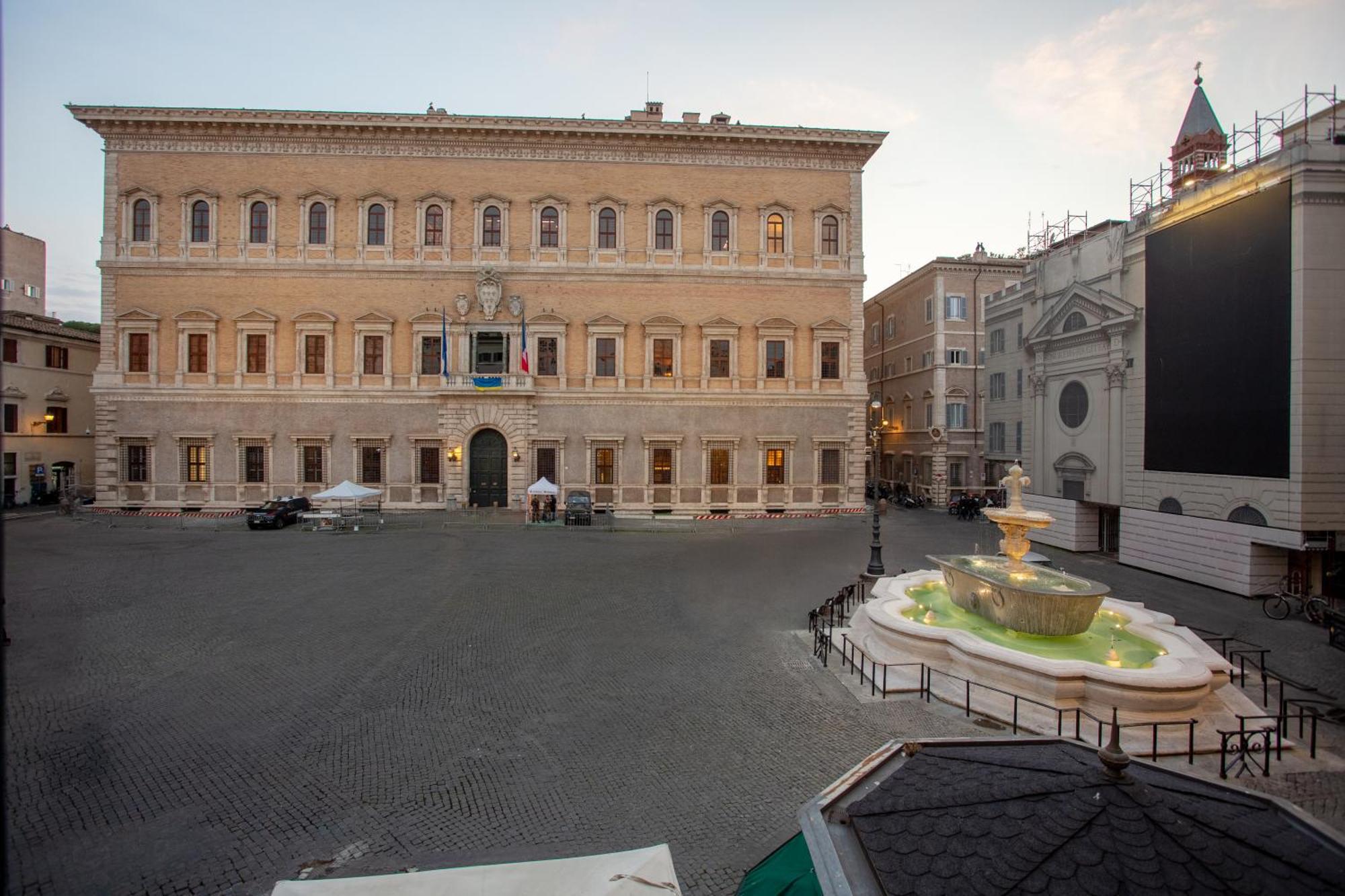 Casa Cristina In Piazza Farnese Apartment Roma Exterior foto